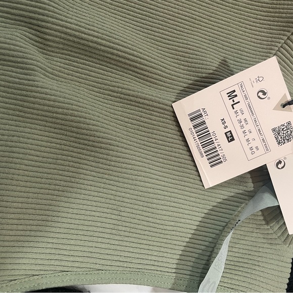 Zara tops - Picture 7 of 11